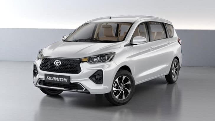 Toyota Rumion 7-Seater available for rent with EasyCab Jodhpur
